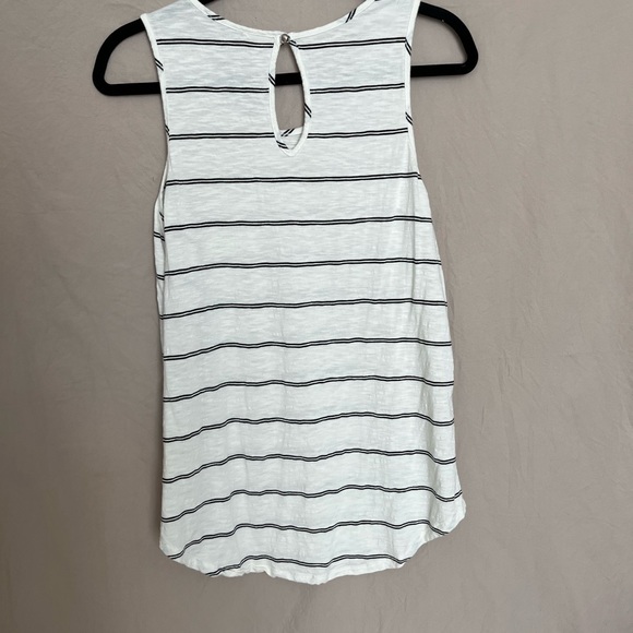 Stitch Fix Tank size M - Picture 3 of 3